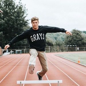 Meet your Posher, Sam